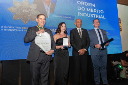 FIEMA celebra reconhecimento da CNI a Roberto Vasconcelos Alencar com a Ordem do Mérito Industrial